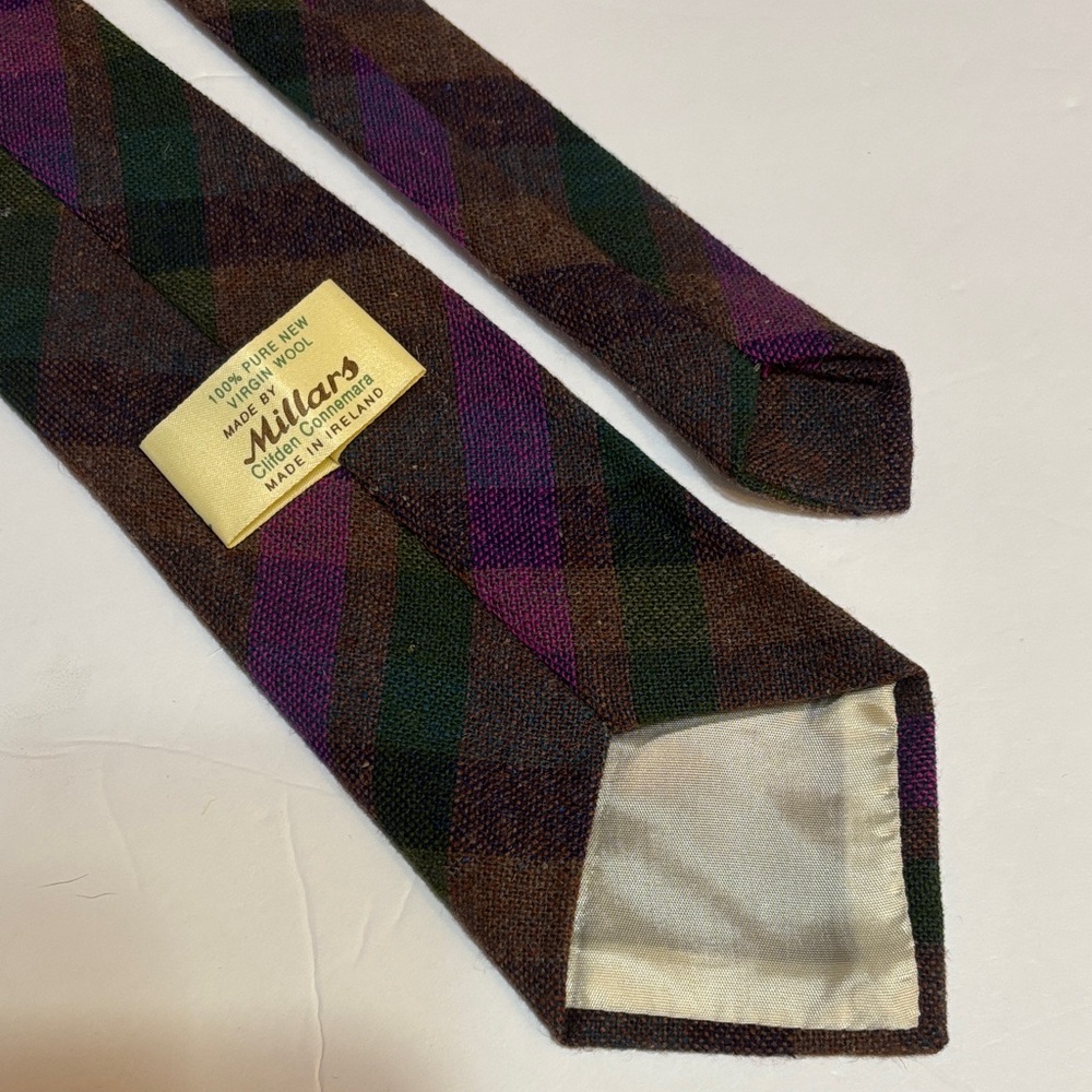 Millars Clifden Connemara plaid virgin Wool Men's Tie 56 x 3.5 made in Ireland - Picture 2 of 4